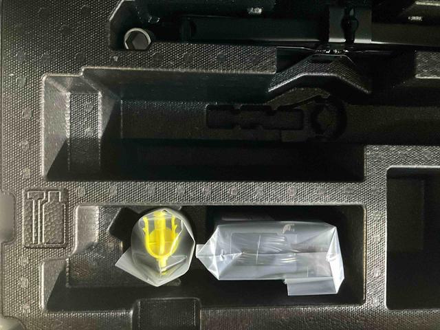 ミライース Ｘ　ＳＡＩＩＩ　前後コーナーセンサー　キーレス　オートライト　ワンオーナー　前後コーナーセンサー　キーレスエントリー　オートマチックハイビーム　ＬＥＤヘッドライト　アイドリングストップ　横滑り防止機能　ヘッドライトレベライザー　マニュアルエアコン　電動格納ミラー（42枚目）