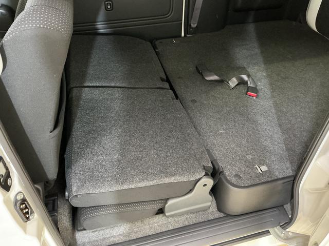 ハイゼットカーゴ クルーズSAIII ワンオーナー ナビ バックカメラ ワンオーナー ナビ バックカメラ ドライブレコーダー リアコーナーセンサー オートマチックハイビーム USBチャージャー Bluetooth DVD再生 フルセグTV キーレスエントリー ドアバイザー(26枚目)