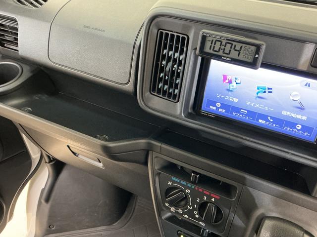 ハイゼットカーゴ クルーズSAIII ワンオーナー ナビ バックカメラ ワンオーナー ナビ バックカメラ ドライブレコーダー リアコーナーセンサー オートマチックハイビーム USBチャージャー Bluetooth DVD再生 フルセグTV キーレスエントリー ドアバイザー(59枚目)