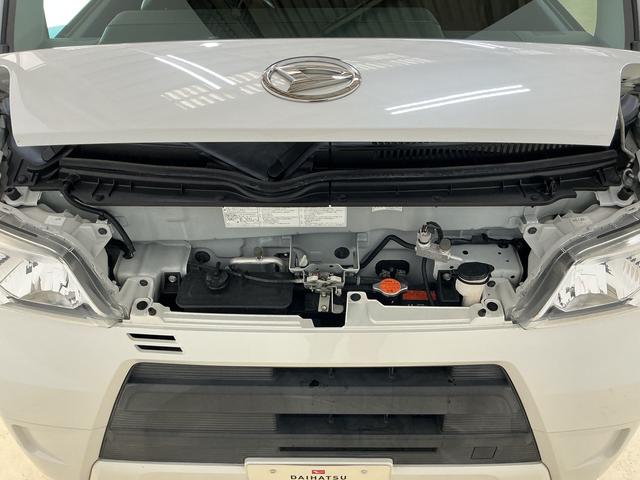 ハイゼットカーゴ クルーズSAIII ワンオーナー ナビ バックカメラ ワンオーナー ナビ バックカメラ ドライブレコーダー リアコーナーセンサー オートマチックハイビーム USBチャージャー Bluetooth DVD再生 フルセグTV キーレスエントリー ドアバイザー(64枚目)