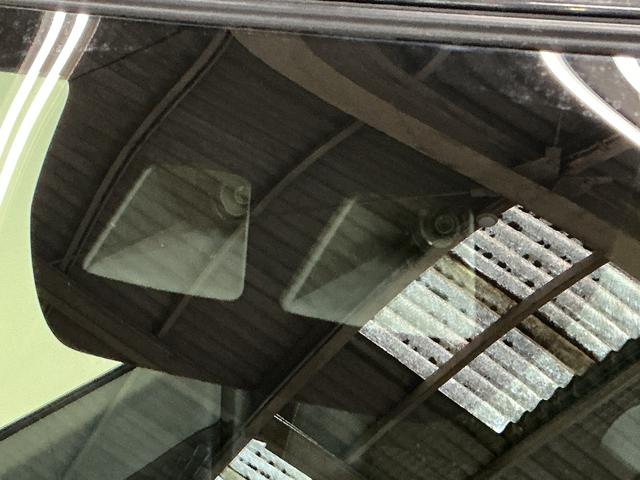 タント カスタムＸセレクション　ナビ　バックカメラ　ＥＴＣ　ドラレコ　ワンオーナー　９インチメモリーナビ　バックカメラ　ＥＴＣ　ドライブレコーダー　フルセグチューナー　ブルートゥース対応　プッシュボタンエンジンスタート　両側リヤパワースライドドア　ＬＥＤヘッドライト（18枚目）