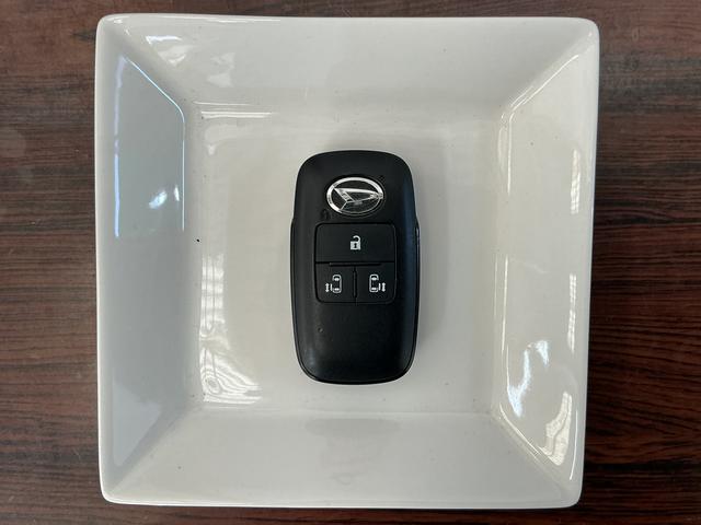 タント カスタムＸセレクション　ナビ　バックカメラ　ＥＴＣ　ドラレコ　ワンオーナー　９インチメモリーナビ　バックカメラ　ＥＴＣ　ドライブレコーダー　フルセグチューナー　ブルートゥース対応　プッシュボタンエンジンスタート　両側リヤパワースライドドア　ＬＥＤヘッドライト（25枚目）