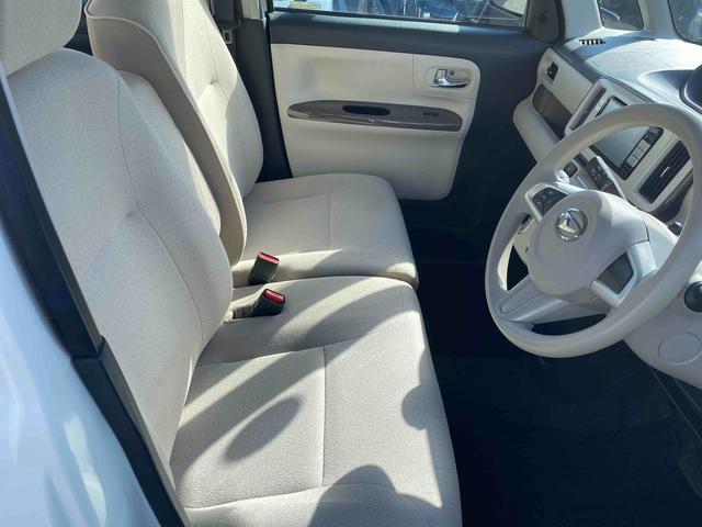 ムーヴキャンバス Ｇメイクアップ　ＳＡＩＩＩ　パノラマモニター　ダイハツ認定中古車　予防安全機能スマートアシスト搭載　アイドリングストップ　パノラマモニター　両側パワースライドドア　シートリフター　フォグランプ　ナビゲーションセキュリティアラーム　キーフリーキー（13枚目）