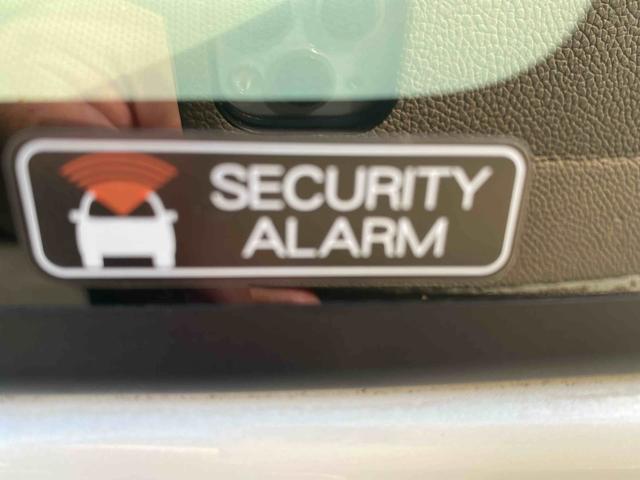 ムーヴキャンバス Ｇメイクアップ　ＳＡＩＩＩ　パノラマモニター　ダイハツ認定中古車　予防安全機能スマートアシスト搭載　アイドリングストップ　パノラマモニター　両側パワースライドドア　シートリフター　フォグランプ　ナビゲーションセキュリティアラーム　キーフリーキー（32枚目）