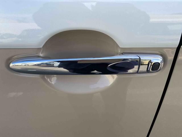 ムーヴキャンバス Ｇメイクアップ　ＳＡＩＩＩ　パノラマモニター　ダイハツ認定中古車　予防安全機能スマートアシスト搭載　アイドリングストップ　パノラマモニター　両側パワースライドドア　シートリフター　フォグランプ　ナビゲーションセキュリティアラーム　キーフリーキー（34枚目）