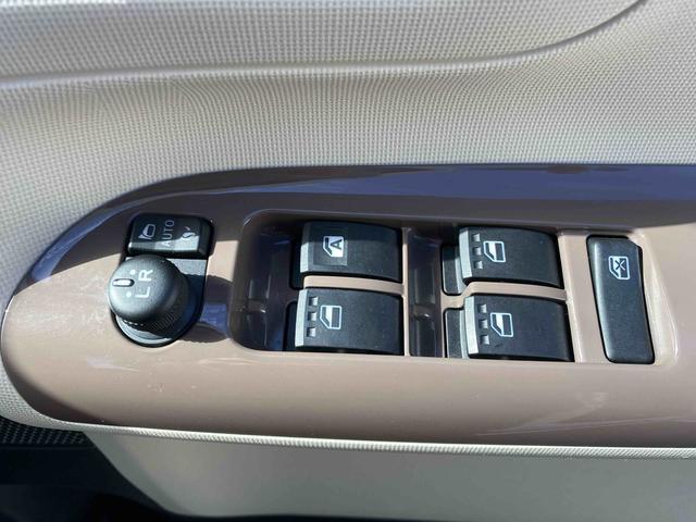 ムーヴキャンバス Ｇメイクアップ　ＳＡＩＩＩ　パノラマモニター　ダイハツ認定中古車　予防安全機能スマートアシスト搭載　アイドリングストップ　パノラマモニター　両側パワースライドドア　シートリフター　フォグランプ　ナビゲーションセキュリティアラーム　キーフリーキー（46枚目）