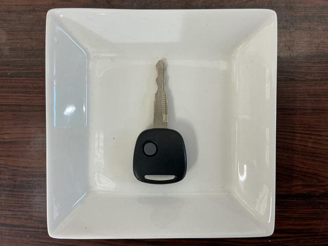 ワゴンＲ ＦＡ　ナビＴＶ　バックカメラ　ＥＴＣ　前後ドライブレコーダー　ナビ　バックカメラ　ＥＴＣ　前後ドラレコ　Ｂｌｕｅｔｏｏｔｈ　フルセグＴＶ　キーレスエントリー　横滑り防止装置　盗難防止装置　ドアバイザー　１２Ｖ電源ソケット　電動格納ミラー　マニュアルエアコン（16枚目）