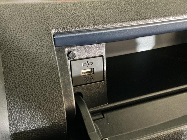 ���N���N����悤�ȃJ�[���C�t���A���̈�䂩��n�܂�܂��B