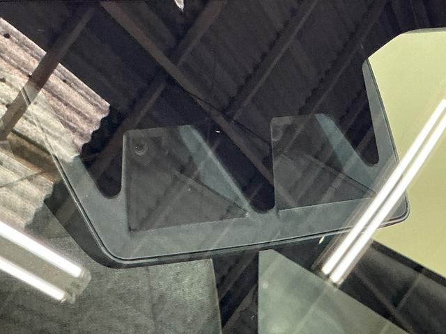 ムーヴキャンバス ストライプスＧ　届出済未使用車　両側リヤパワースライドドア　届出済未使用車　スマートアシスト　バックカメラ　両側リヤパワースライドドア　プッシュボタンエンジンスタート　ＬＥＤヘッドライト　コーナーセンサ　オートエアコン　オートライト　シートヒーター　ＡＢＳ（11枚目）