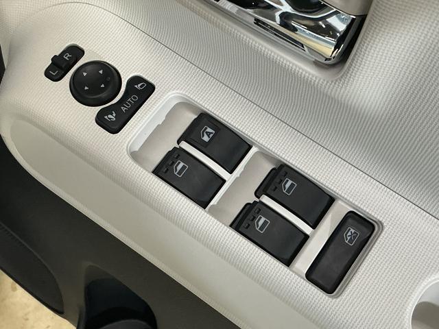 ムーヴキャンバス ストライプスＧ　届出済未使用車　両側リヤパワースライドドア　届出済未使用車　スマートアシスト　バックカメラ　両側リヤパワースライドドア　プッシュボタンエンジンスタート　ＬＥＤヘッドライト　コーナーセンサ　オートエアコン　オートライト　シートヒーター　ＡＢＳ（40枚目）