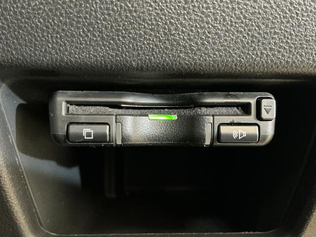 タント カスタムＲＳ　トップエディションＶＳ　ＳＡＩＩＩ　１オーナー　ワンオーナー　ターボ　ナビ　パノラマモニター　ドライブレコーダー　ＥＴＣ　両側電動スライドドア　運転席シートヒーター　リアコーナーセンサー　ＵＳＢ接続　Ｂｌｕｅｔｏｏｔｈ　オートマチックハイビーム（5枚目）