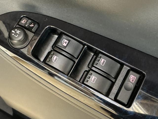 タント カスタムＲＳ　トップエディションＶＳ　ＳＡＩＩＩ　１オーナー　ワンオーナー　ターボ　ナビ　パノラマモニター　ドライブレコーダー　ＥＴＣ　両側電動スライドドア　運転席シートヒーター　リアコーナーセンサー　ＵＳＢ接続　Ｂｌｕｅｔｏｏｔｈ　オートマチックハイビーム（58枚目）