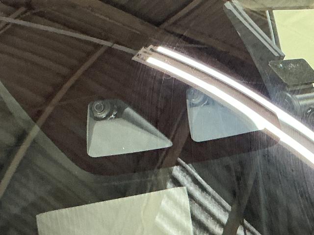 ミライース Ｘ　リミテッドＳＡＩＩＩ　レンタカーアップ　ナビ　ＥＴＣ　レンタカーアップ　ナビ　バックカメラ　ＥＴＣ　ドライブレコーダー　前後コーナーセンサー　オートマチックハイビーム　ＵＳＢ接続　Ｂｌｕｅｔｏｏｔｈ　ＤＶＤ再生　フルセグＴＶ　ＬＥＤヘッドライト（10枚目）