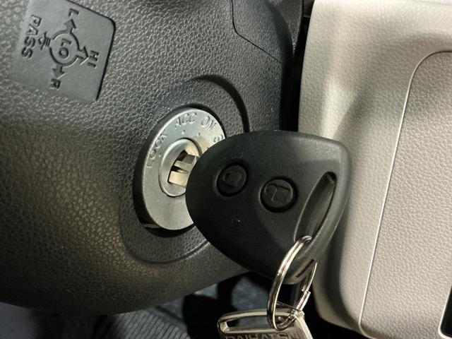 ミライース Ｘ　リミテッドＳＡＩＩＩ　レンタカーアップ　ナビ　ＥＴＣ　レンタカーアップ　ナビ　バックカメラ　ＥＴＣ　ドライブレコーダー　前後コーナーセンサー　オートマチックハイビーム　ＵＳＢ接続　Ｂｌｕｅｔｏｏｔｈ　ＤＶＤ再生　フルセグＴＶ　ＬＥＤヘッドライト（39枚目）