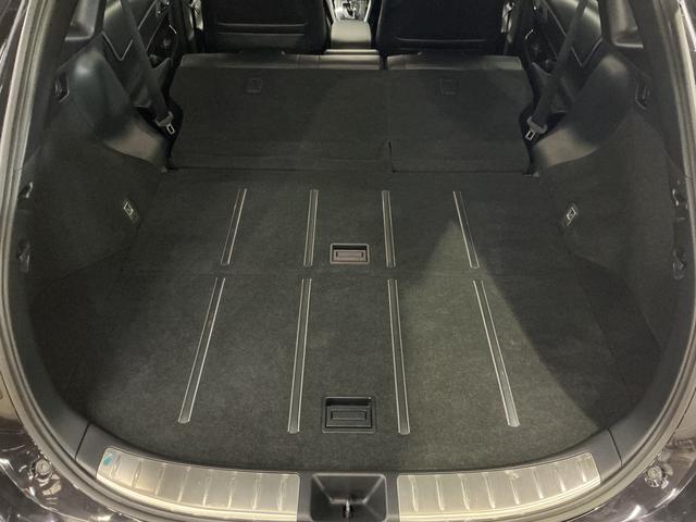 ハリアー プレミアム　ナビ　バックカメラ　前後ドライブレコーダー　ナビ　バックカメラ　前後ドライブレコーダー　ＥＴＣ　レーダークルーズコントロール　Ｂｌｕｅｔｏｏｔｈ　電動リアゲート　パワーシート　電子パーキング　オートブレーキホールド　１８インチアルミホイール（42枚目）