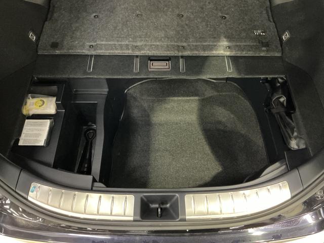 ハリアー プレミアム　ナビ　バックカメラ　前後ドライブレコーダー　ナビ　バックカメラ　前後ドライブレコーダー　ＥＴＣ　レーダークルーズコントロール　Ｂｌｕｅｔｏｏｔｈ　電動リアゲート　パワーシート　電子パーキング　オートブレーキホールド　１８インチアルミホイール（43枚目）