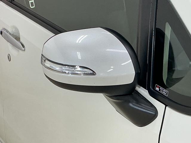 ステラ カスタムＲ　スマートアシスト　ワンオーナー　ナビ　ＥＴＣ　ワンオーナー　ナビ　バックカメラ　ＥＴＣ　シートヒーター　ＵＳＢ接続　Ｂｌｕｅｔｏｏｔｈ　ＤＶＤ再生　アイドリングストップ　横滑り防止装置　盗難防止装置　フルセグ　プッシュスタート　ＬＥＤヘッドライト（10枚目）