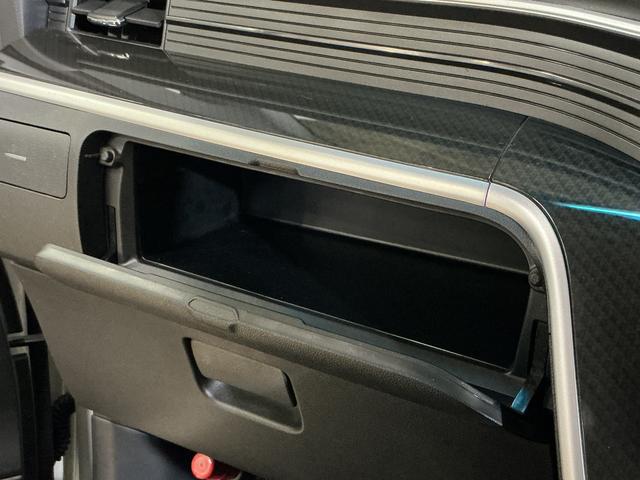 ステラ カスタムＲ　スマートアシスト　ワンオーナー　ナビ　ＥＴＣ　ワンオーナー　ナビ　バックカメラ　ＥＴＣ　シートヒーター　ＵＳＢ接続　Ｂｌｕｅｔｏｏｔｈ　ＤＶＤ再生　アイドリングストップ　横滑り防止装置　盗難防止装置　フルセグ　プッシュスタート　ＬＥＤヘッドライト（62枚目）