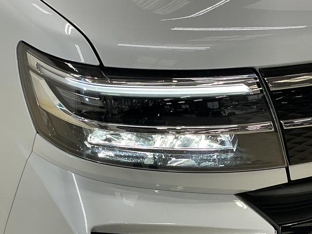 タント カスタムＸ　デモカー　全方位カメラ　両側電動スライドドア　デモカー　パノラマモニター　両側電動スライドドア　前席シートヒーター　前後コーナーセンサー　１４インチ純正アルミホイール　オートマチックハイビーム　オートブレーキホールド付き電子パーキング　スペアキー（9枚目）