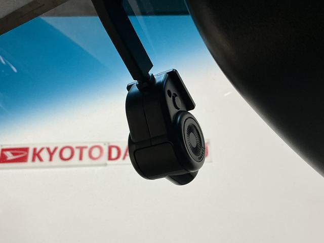 ムーヴ カスタム　ＲＳ　ハイパーリミテッドＳＡＩＩＩ　ナビ　ＥＴＣ　ワンオーナー　８インチナビ　パノラマモニター　ＥＴＣ　ドライブレコーダー　プッシュボタンエンジンスタート　ターボ　スマートアシストＩＩＩ　フルセグチューナー　ブルートゥース対応　ＬＥＤヘッドライト（4枚目）