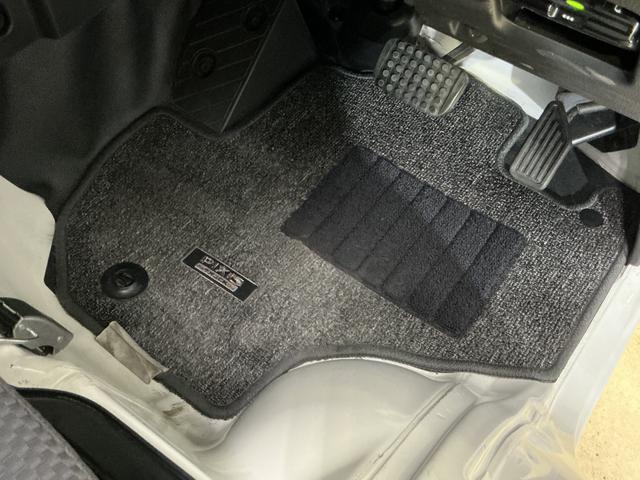 ピクシストラック エクストラSAIIIt ワンオーナー 幌付き車両 切替式4WD 構造変更済 AT車 ナビ ETC ドラレコ バックカメラ 荷台作業灯 コーナーセンサー LEDヘッドライト 横滑り防止装置 キーレスエントリー オートライト(27枚目)