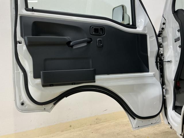 ピクシストラック エクストラSAIIIt ワンオーナー 幌付き車両 切替式4WD 構造変更済 AT車 ナビ ETC ドラレコ バックカメラ 荷台作業灯 コーナーセンサー LEDヘッドライト 横滑り防止装置 キーレスエントリー オートライト(69枚目)