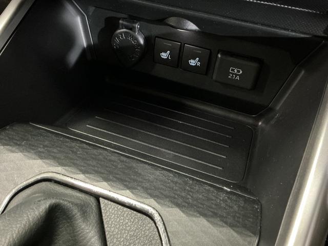 ロッキー プレミアムＧ　ＨＥＶ　ワンオーナー　パノラマモニター　ワンオーナー　全周囲カメラ　前後コーナーセンサー　前席シートヒーター　アダプティブクルーズコントロール　電子パーキング　オートブレーキホールド　オートマチックハイビーム　１７インチ純正アルミホイール（54枚目）