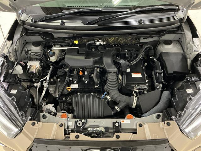 ロッキー プレミアムＧ　ＨＥＶ　ワンオーナー　パノラマモニター　ワンオーナー　全周囲カメラ　前後コーナーセンサー　前席シートヒーター　アダプティブクルーズコントロール　電子パーキング　オートブレーキホールド　オートマチックハイビーム　１７インチ純正アルミホイール（62枚目）