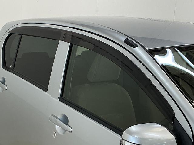 ミライース Ｇ　ワンオーナー　ＣＤオーディオ　純正アルミホイール　ワンオーナー　ＣＤオーディオ　１４インチ純正アルミホイール　ドアバイザー　キーレスエントリー　スペアキー有り　アイドリングストップ　横滑り防止装置　盗難防止装置　電動格納ドアミラー　１２Ｖ電源ソケット（8枚目）