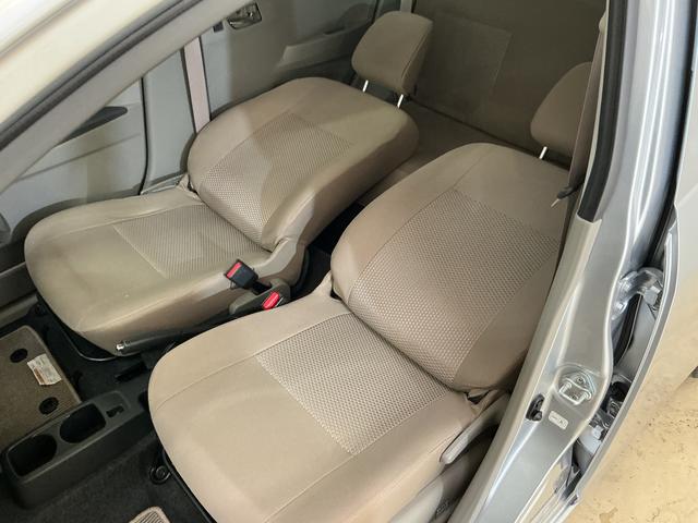 ミライース Ｇ　ワンオーナー　ＣＤオーディオ　純正アルミホイール　ワンオーナー　ＣＤオーディオ　１４インチ純正アルミホイール　ドアバイザー　キーレスエントリー　スペアキー有り　アイドリングストップ　横滑り防止装置　盗難防止装置　電動格納ドアミラー　１２Ｖ電源ソケット（16枚目）