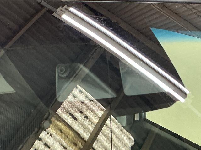 ムーヴ X SAIII CDオーディオ ETC 運転席シートヒーター CDオーディオ ETC 運転席シートヒーター オートマチックハイビーム 14インチ純正アルミホイール プッシュスタート スマートキー ドアバイザー アイドリングストップ 横滑り防止装置 スペアキー有り(11枚目)