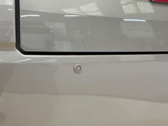 ムーヴ X SAIII CDオーディオ ETC 運転席シートヒーター CDオーディオ ETC 運転席シートヒーター オートマチックハイビーム 14インチ純正アルミホイール プッシュスタート スマートキー ドアバイザー アイドリングストップ 横滑り防止装置 スペアキー有り(17枚目)