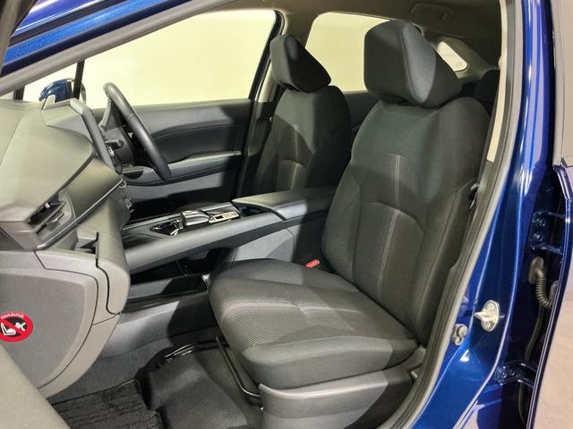 ���ۂɌ��ĐG��āA�[�����đI��ł���������