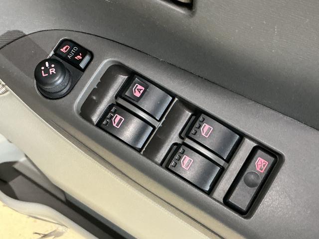 タント Ｘ　ＳＡＩＩＩ　ナビ　バックカメラ　ＥＴＣ　フルセグチューナ　ワンオーナー　ダイハツ純正ナビ　バックカメラ　フルセグチューナー　ＥＴＣ　ブルートゥース対応　プッシュボタンエンジンスタート　助手席側リヤパワースライドドア　スマートアシストＩＩＩ　ＬＥＤヘッドライト（49枚目）