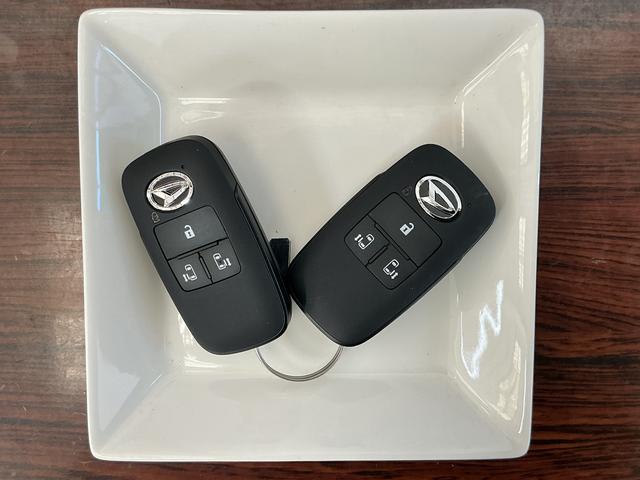 タント カスタムＸ　届出済み未使用車　パノラマモニター　電動スライド　届出済み未使用車　パノラマモニター　両側電動スライドドア　前席シートヒーター　前後コーナーセンサー　電子パーキング　オートブレーキホールド　オートマチックハイビーム　１４インチ純正アルミホイール（20枚目）