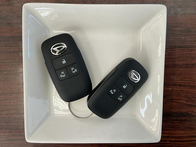 ムーヴキャンバス ストライプスＧ　届出済み未使用車　４ＷＤ　バックカメラ　届出済み未使用車　４ＷＤ　バックカメラ　両側電動スライドドア　前席シートヒーター　前後コーナーセンサー　ホッとカップホルダー　電子パーキング　オートブレーキホールド　オートマチックハイビーム　ＵＳＢ（19枚目）