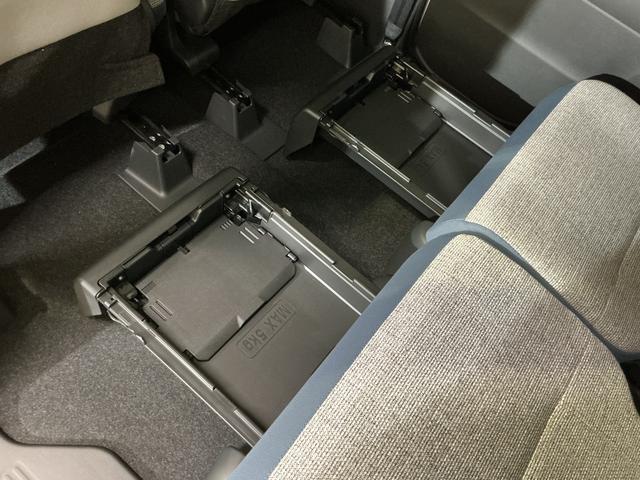 ムーヴキャンバス ストライプスＧ　届出済未使用車　スマートアシスト　届出済未使用車　スマートアシスト　バックカメラ　両側リヤパワースライドドア　プッシュボタンエンジンスタート　ＬＥＤヘッドライト　コーナーセンサー　オートエアコン　オートライト　シートヒーター　ＡＢＳ（24枚目）