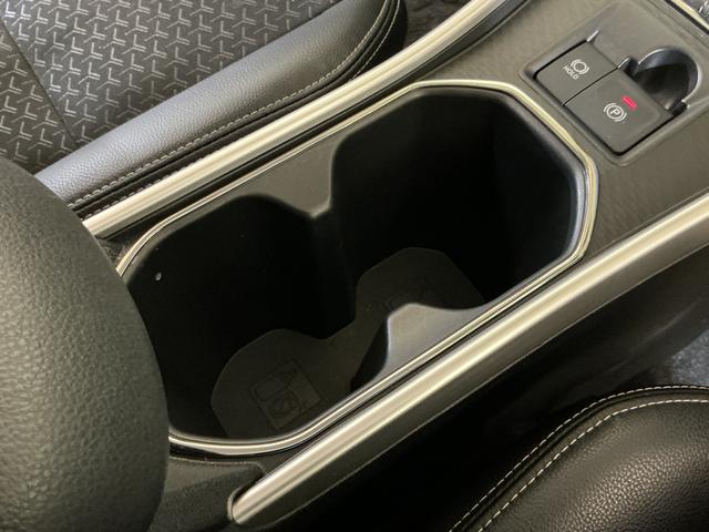 ����]�̎Ԏ�E�O���[�h�ȂǁA�ׂ��Ȃ����k������܂��I