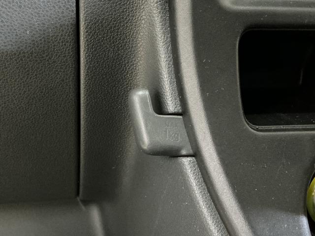 ハイゼットカーゴ ＤＸ　ワンオーナー　５速ＭＴ車　４ＷＤ　ＣＤオーディオ　ワンオーナー　５速ＭＴ車　４ＷＤ　ＣＤオーディオ　ラバーマット　キーレスエントリー　ドアバイザー　マニュアルエアコン　ヘッドライトレべライザー　シガーソケット　スペアタイヤ（52枚目）