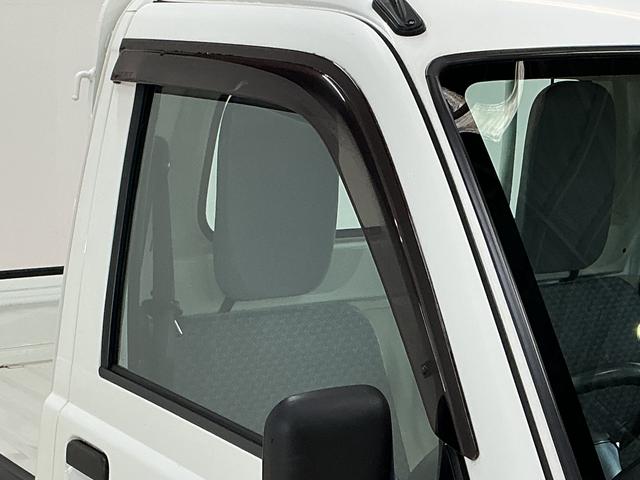 �ԗ���ԏؖ����t���̎ԗ��Ɋւ��܂��ẮA�X���ł̂��_����\�ł�