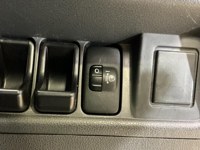 ���s���_�̓X�^�b�t�����J�ɂ������������܂���