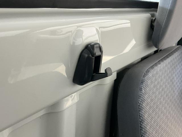 �C�ɂȂ�_�́A�ǂ�Ȃ��Ƃł����C�y�ɂ����₭�������B���S���ӂ��������܂��B