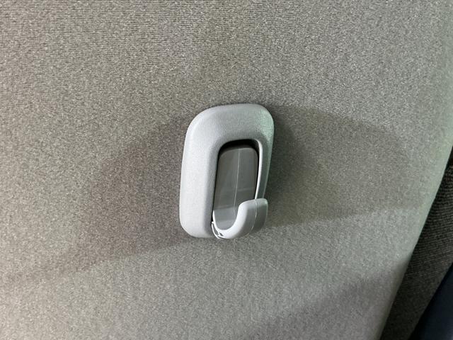 ムーヴキャンバス ストライプスＧ　届出済み未使用車　バックカメラ　電動スライド　届出済み未使用車　バックカメラ　両側電動スライドドア　前後コーナーセンサー　前席シートヒーター　電子パーキング　オートブレーキホールド　オートマチックハイビーム　ホッとカップホルダー　ＵＳＢ（26枚目）