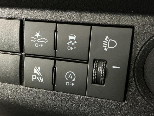 ハイゼットトラック スタンダード　ワンオーナー　４ＷＤ　ＣＶＴ車　ラジオデッキ　ワンオーナー　４ＷＤ　ＣＶＴ車　ラジオデッキ　リアコーナーセンサー　オートマチックハイビーム　３方開　横滑り防止装置　オートライト　マニュアルエアコン　スマートアシスト　ヘッドライトレべライザー（5枚目）