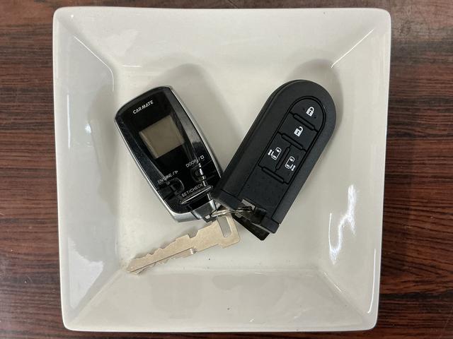 ムーヴキャンバス Ｇブラックインテリアリミテッド　ＳＡＩＩＩ　ナビ　ドラレコ　ナビ　フルセグチューナー　ブルートゥース対応　パノラマモニター　社外ドライブレコーダー　スマートアシストＩＩＩ　プッシュボタンエンジンスタート　両側リヤパワースライドドア　ＬＥＤヘッドライト　ＡＢＳ（21枚目）