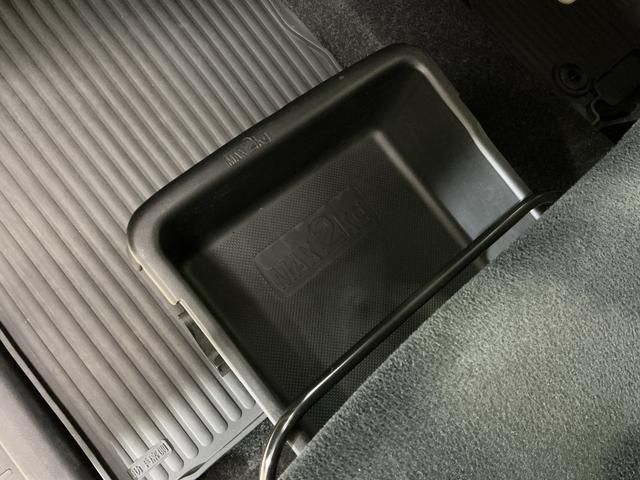 ムーヴキャンバス Ｇブラックインテリアリミテッド　ＳＡＩＩＩ　ナビ　ドラレコ　ナビ　フルセグチューナー　ブルートゥース対応　パノラマモニター　社外ドライブレコーダー　スマートアシストＩＩＩ　プッシュボタンエンジンスタート　両側リヤパワースライドドア　ＬＥＤヘッドライト　ＡＢＳ（30枚目）