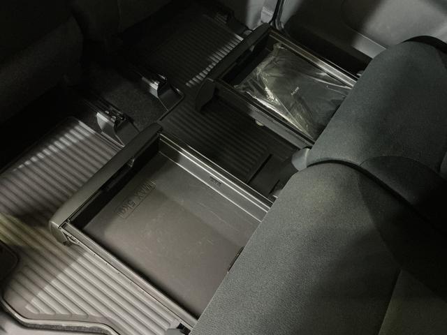 ムーヴキャンバス Ｇブラックインテリアリミテッド　ＳＡＩＩＩ　ナビ　ドラレコ　ナビ　フルセグチューナー　ブルートゥース対応　パノラマモニター　社外ドライブレコーダー　スマートアシストＩＩＩ　プッシュボタンエンジンスタート　両側リヤパワースライドドア　ＬＥＤヘッドライト　ＡＢＳ（32枚目）