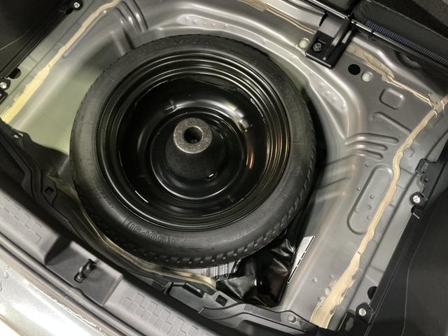 アクア S ナビ フルセグチューナー ブルートゥース対応 ETC ナビ フルセグチューナー ブルートゥース対応 ETC プッシュボタンエンジンスタート オートエアコン 電動格納式ドアミラー ホイールキャップ フォグランプ オートライト バイザー カーペットマット(31枚目)