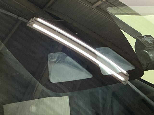 ミライース Ｇ　リミテッドＳＡＩＩＩ　ナビ　バックカメラ　ＥＴＣ　ワンオーナー　ナビ　バックカメラ　ＥＴＣ　ドライブレコーダー　フルセグチューナー　ブルートゥース対応　プッシュボタンエンジンスタート　ＬＥＤヘッドライト　スマートアシストＩＩＩ　オートエアコン　ＡＢＳ（13枚目）