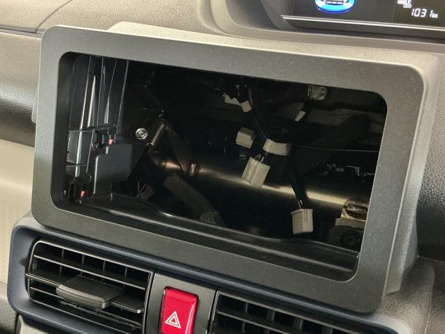 タント X バックカメラ 両側電動スライドドア USBチャージャー バックカメラ 両側電動スライドドア 前後コーナーセンサー 前席シートヒーター 電子パーキング オートブレーキホールド オートマチックハイビーム プッシュスタート USBチャージャー スマートキー(18枚目)